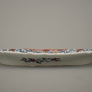 Grand plat octagonal en porcelaine de Chine, famille rose, à décor d'aigle, Qianlong, 18e — photo 7