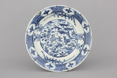 Grand plat Swatow chinois, dynastie Ming, 16e