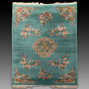 Grand tapis en vert émeraude à décor floral, Chine, République — photo 1