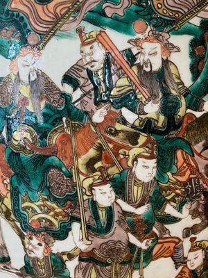 Grand vase en porcelaine de Chine famille verte à décor d'une scène de guerre, 19ème — photo 7