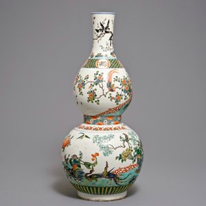 Grand vase famille verte de forme triple gourde, inscription Kangxi, 20ème — photo 2