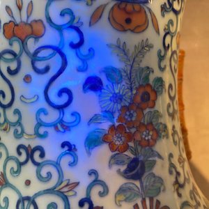 Grand vase 'hu' en porcelaine de Chine doucai, marque de Qianlong, 19ème — photo 43
