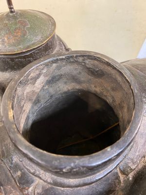 Grand vase 'touhu' en bronze en forme de lion, Chine, Ming — photo 8