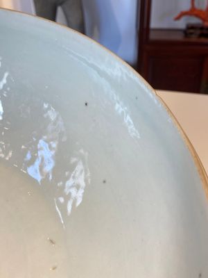 Grande boîte ronde couverte en porcelaine de Chine à décor de lotus en émail bleu, marque et époque de Guangxu — photo 16