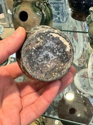 Grande collection de dix-neuf pots à chaux en grès, Vietnam, 14ème et postérieur — photo 9