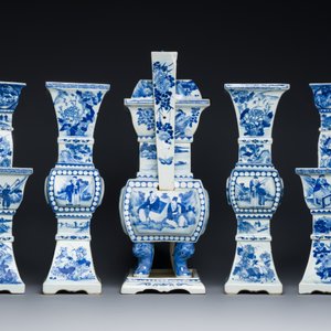 Grande garniture d'autel en porcelaine de Chine en bleu et blanc, 19ème — photo 3