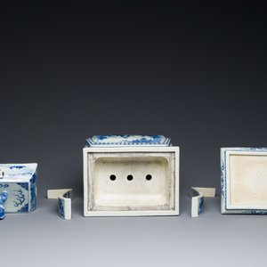 Grande garniture d'autel en porcelaine de Chine en bleu et blanc, 19ème — photo 5