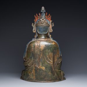 Grande sculpture en bronze laqué et doré représentant un Bodhisattva, Chine, Ming — photo 4
