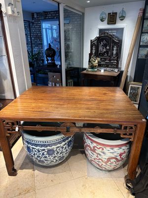 Grande table de forme rectangulaire en bois huanghuali, Chine, 19/20ème — photo 1