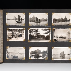 (Graphic content!) A photo album with sights of China and post-war scenes, 20th C. — photo 6
