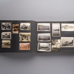 (Graphic content!) A photo album with views of China and Southeast Asia, incl. French military presence, wartime scenes and executions, 20th C. — photo 19