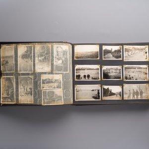 (Graphic content!) A photo album with views of China and Southeast Asia, incl. French military presence, wartime scenes and executions, 20th C. — photo 31