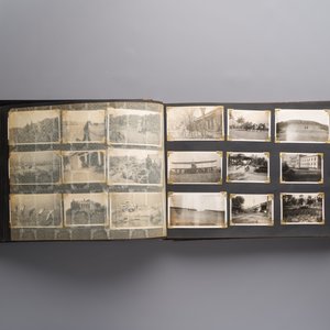 (Graphic content!) A photo album with views of China and Southeast Asia, incl. French military presence, wartime scenes and executions, 20th C. — photo 35