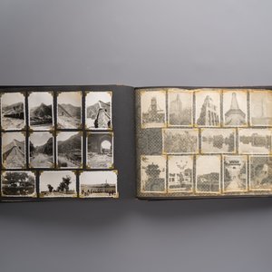 (Graphic content!) A photo album with views of China and Southeast Asia, incl. French military presence, wartime scenes and executions, 20th C. — photo 48