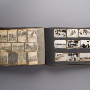 (Graphic content!) A photo album with views of China and Southeast Asia, incl. French military presence, wartime scenes and executions, 20th C. — photo 51