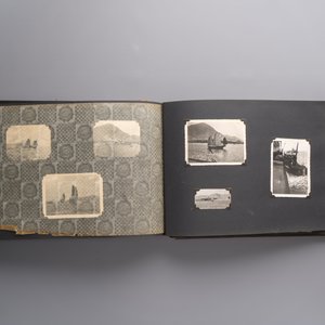 (Graphic content!) A photo album with views of China and Southeast Asia, incl. French military presence, wartime scenes and executions, 20th C. — photo 64