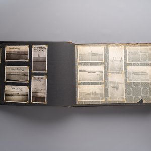(Graphic content!) A photo album with views of China and Southeast Asia, incl. French military presence, wartime scenes and executions, 20th C. — photo 8