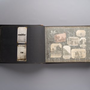 (Graphic content!) A photo album with views of China and Southeast Asia, incl. French military presence, wartime scenes and executions, 20th C. — photo 10