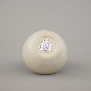 Groep van 4 voorwerpen in Chinees porselein, Ming-dynastie — foto 13