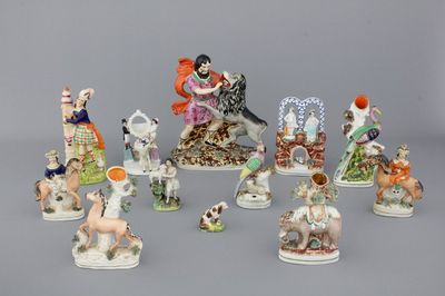 Grote verzameling Engelse Staffordshire figuren, 18e-19e eeuw