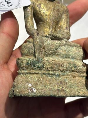 Groupe de cinq figures de Bouddha en bronze, Thaïlande et Indonésie, 8/17ème — photo 23