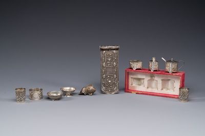 Groupe de dix petit objets en argent, Chine, marque Bao Sheng 寶升, 19/20ème