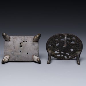 Groupe de quatre objets de bureau d'érudit en bronze, marque Shi Sou 石叟, Chine, Ming/Qing — photo 8