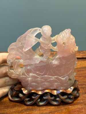Groupe de sculptures en lapis-lazuli, quartz rose et autres pierres précieuses, Chine, 19/20ème — photo 90