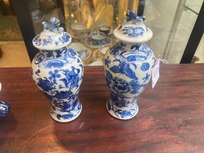 Groupe de six pièces en porcelaine de Chine bleu et blanc, 18/19ème — photo 8