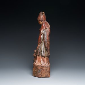 Groupe en bois sculpté et polychromé figurant Saint-Nicolas et trois garçons se baignant, 15/16ème — photo 2