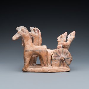 Groupe en terre cuite peinte figurant une calèche aux chevaux, Chypre, ca. 8ème av. J.-C. — photo 3