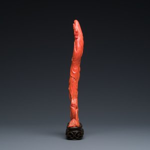 Groupe figurant Guanyin avec un garçon sur une fleur de lotus en corail rouge, Chine, 19/20ème — photo 2
