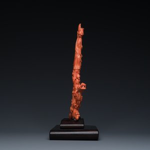Groupe figurant une Bodhisattva debout et deux dragons en corail rouge, Chine, 19/20ème — photo 6