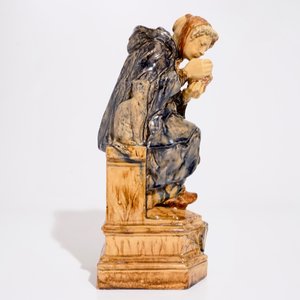 Gustave Pickery (1862-1921), un groupe en poterie flamande, "La dame avec la corbeille” — photo 2