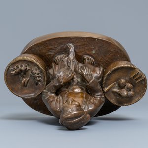 Hoang Xuan Lan Studio (Vietnam, 1st half 20th C.): A street seller in Hanoi, a bronze group — 照片 6