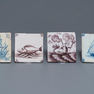 Huit carreaux en faïence de Delft bleu et blanc et manganèse aux sujets marins, 17/18ème — photo 4
