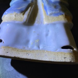 Huit groupes en biscuit émaillé bleu, blanc et céladon, Chine, Qianlong/Jiaqing — photo 45