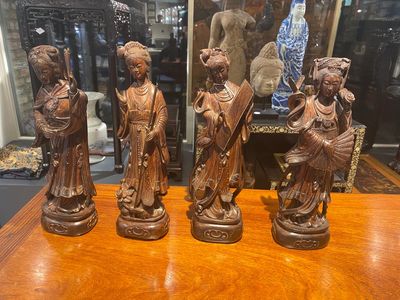 Huit immortelles en bois sculpté, Chine, 19ème — photo 1
