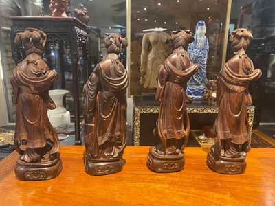 Huit immortelles en bois sculpté, Chine, 19ème — photo 19