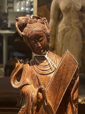 Huit immortelles en bois sculpté, Chine, 19ème — photo 3