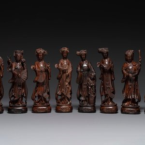 Huit immortelles en bois sculpté, Chine, 19ème — photo 1