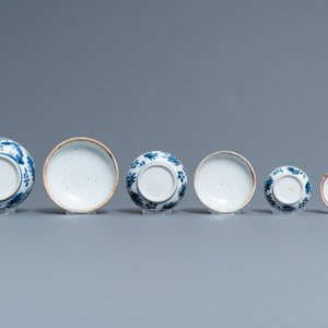 Huit plats, un sous-plat et trois boîtes couvertes en porcelaine de Chine en bleu et blanc, Yongzheng et après — photo 16