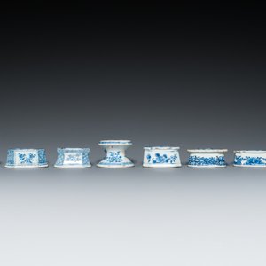 Huit salerons en porcelaine de Chine en bleu et blanc, Kangxi et postérieur — photo 4