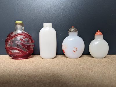Huit tabatières en verre, Chine, 19/20ème — photo 3