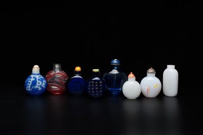 Huit tabatières en verre, Chine, 19/20ème
