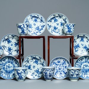 Huit tasses et soucoupes en porcelaine de Chine en bleu et blanc, Kangxi — photo 1