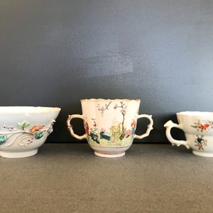 Huit tasses et soucoupes en porcelaine de Chine famille rose, Yongzheng/Qianlong — photo 23