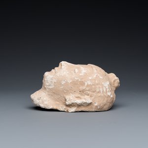 Huit têtes en pierre sculptée d'origines diverses, e.a. Chine, Gandhara et Japon — photo 10