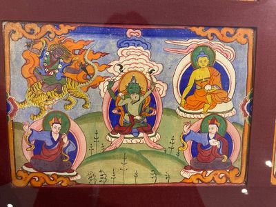 Huit tsaklis et trois couvertures de livres en bois peint, Tibet, 19ème — photo 17
