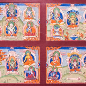 Huit tsaklis et trois couvertures de livres en bois peint, Tibet, 19ème — photo 3
